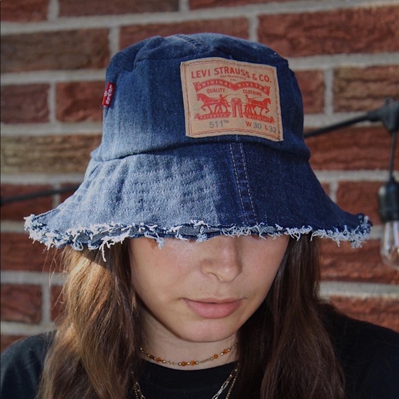 Handmade Levi’s denim bucket hat - Picture 3 of 3